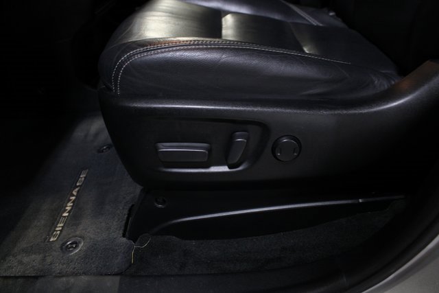 Used 2018 Toyota Sienna SE image 6