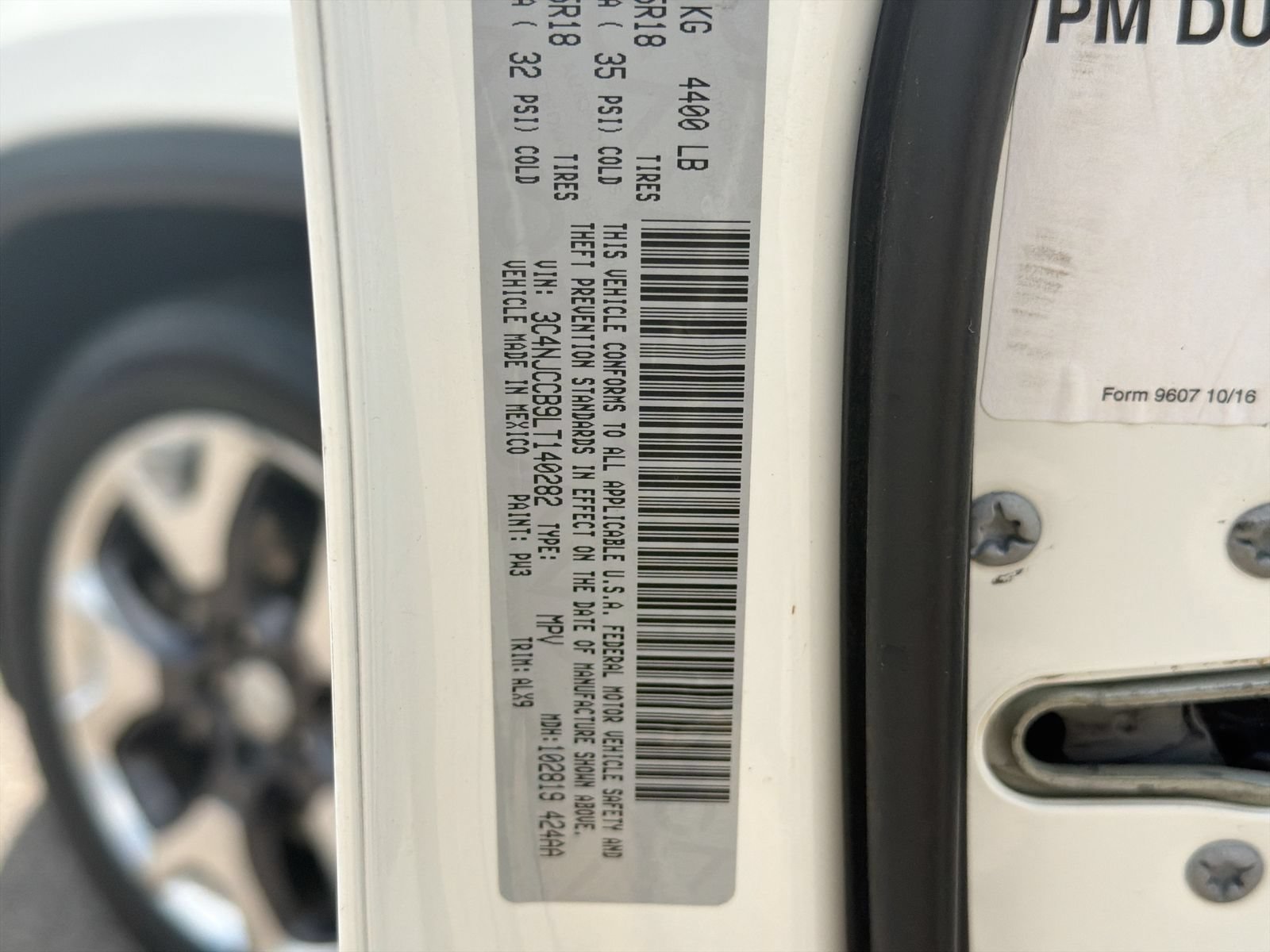Used 2020 Jeep Compass Limited FWD image 36