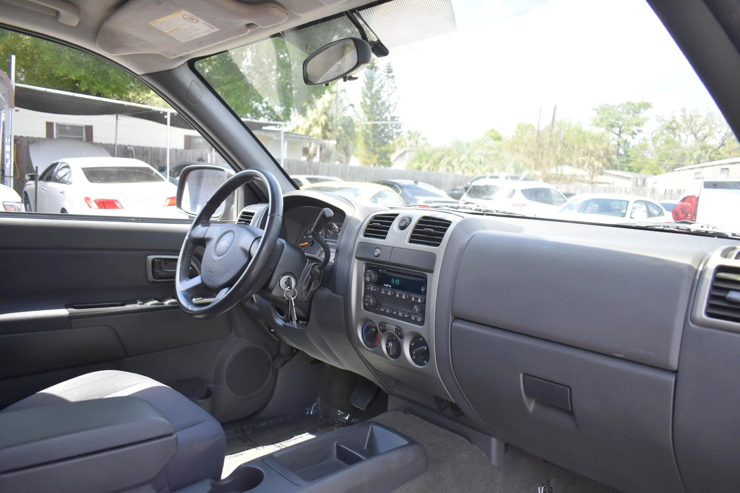 Used 2005 Chevrolet Colorado LS image 15