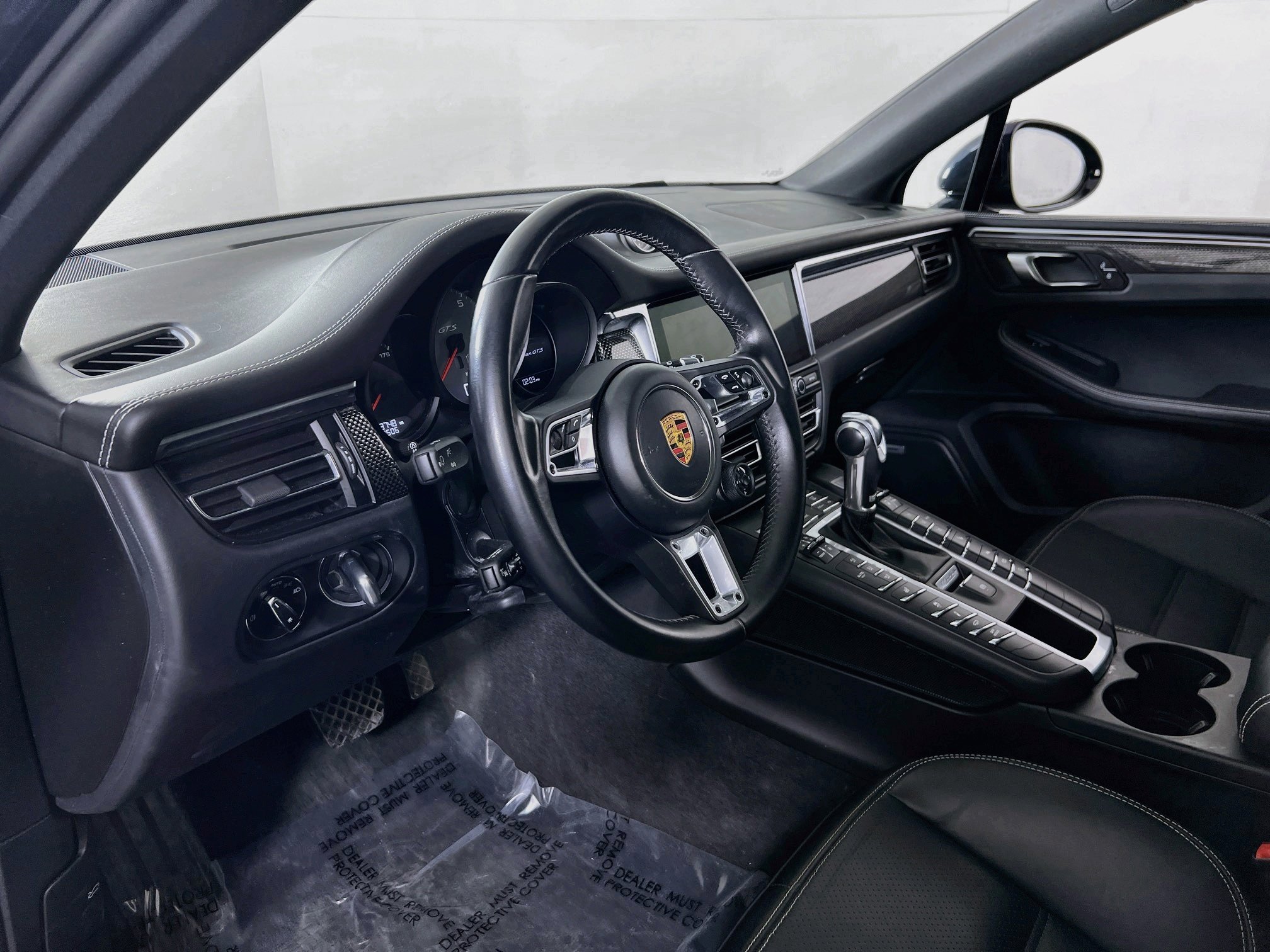 Used 2021 Porsche Macan GTS AWD/4WD image 9