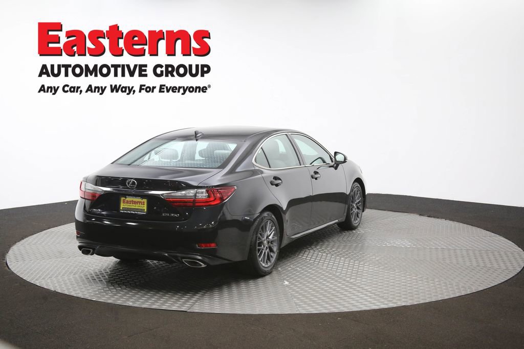 Used 2018 Lexus ES 350 w/ Luxury Package w/Wood Trim FWD image 44