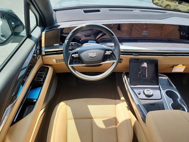 New 2026 Cadillac Escalade IQL Sport 2 w/ LPO, ONYX Package AWD/4WD image 7