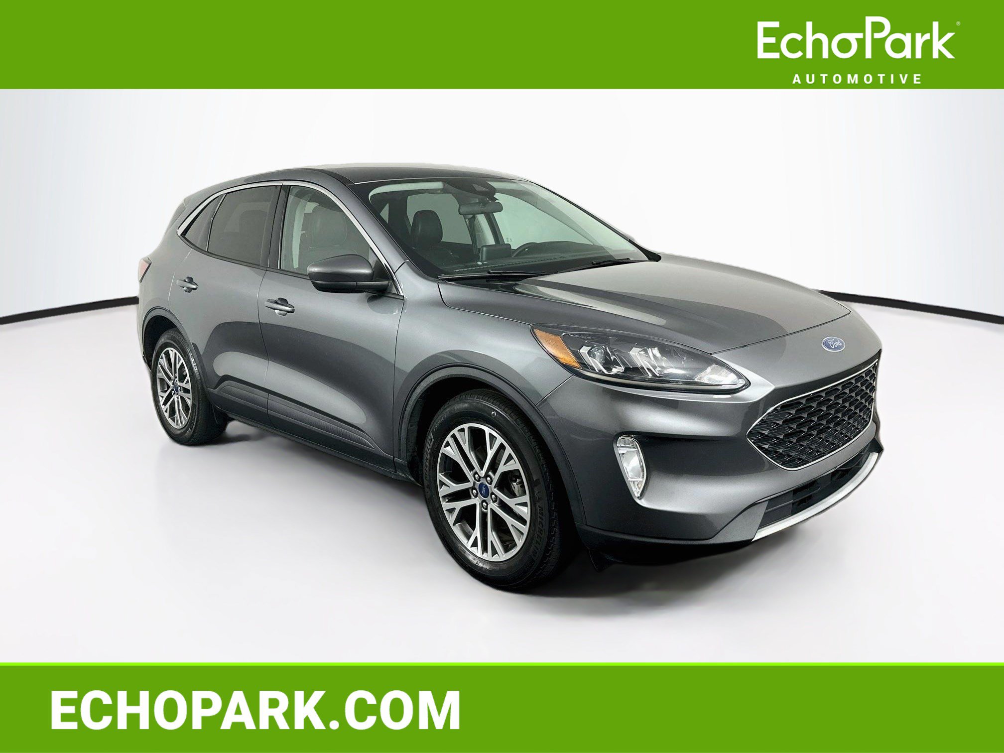 Used 2022 Ford Escape SEL w/ Technology Package FWD image 1
