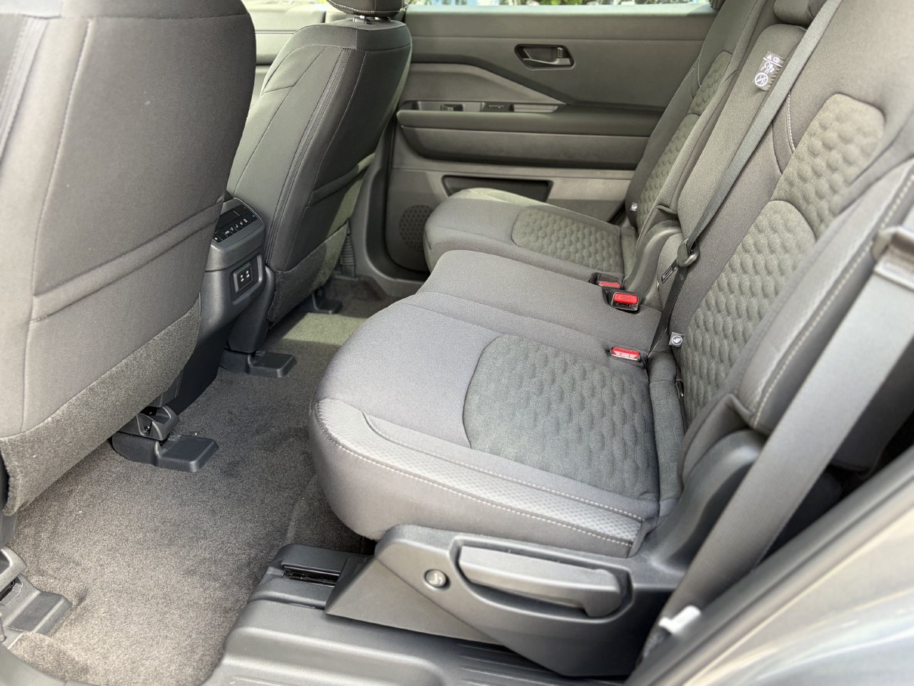 New 2026 Nissan Pathfinder SV FWD image 18