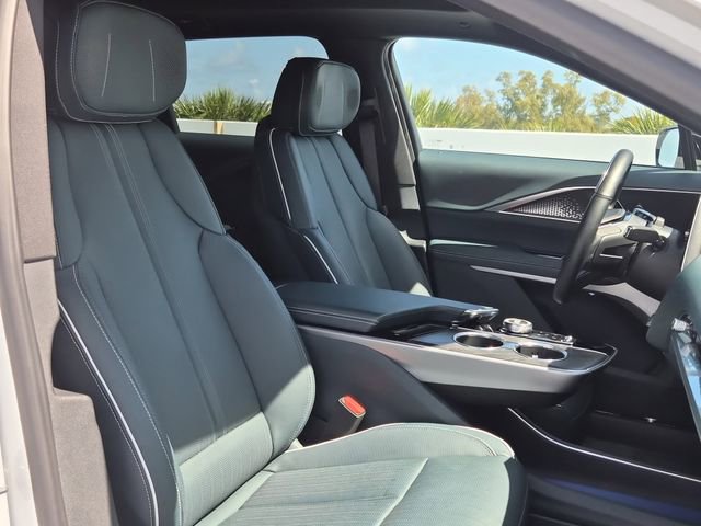 Certified 2024 Cadillac Lyriq Sport w/ Nappa Leather Package image 16