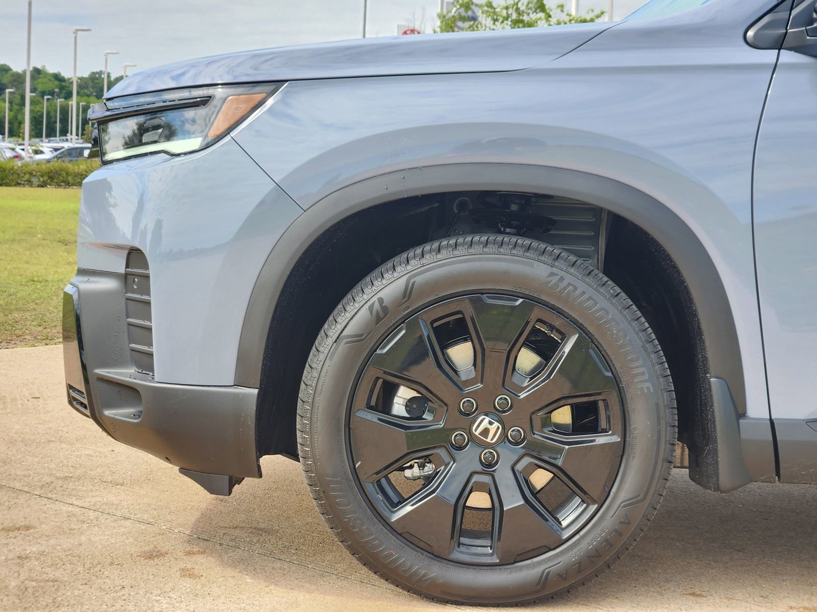 New 2026 Honda Pilot Black Edition image 10