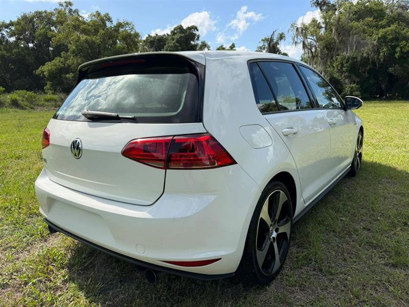 Used 2016 Volkswagen GTI S FWD image 3
