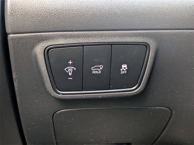 Certified 2022 Hyundai Tucson Limited image 18