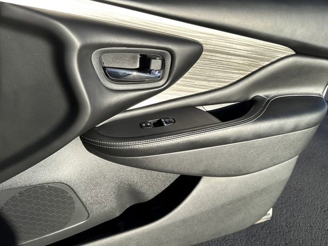 Used 2018 Nissan Murano SL image 25