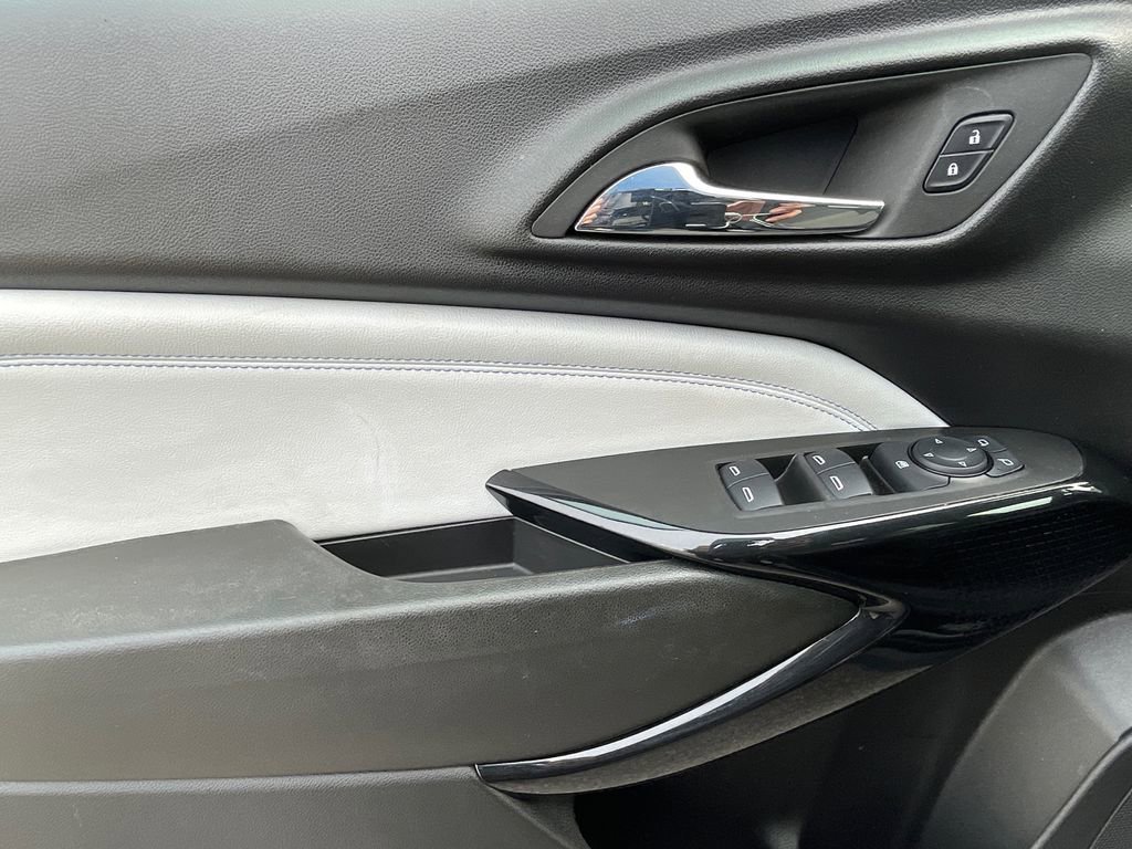 Used 2024 Chevrolet Trax LT image 27