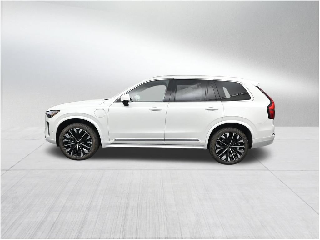 New 2026 Volvo XC90 T8 Plus w/ Protection Package Premier AWD/4WD image 2