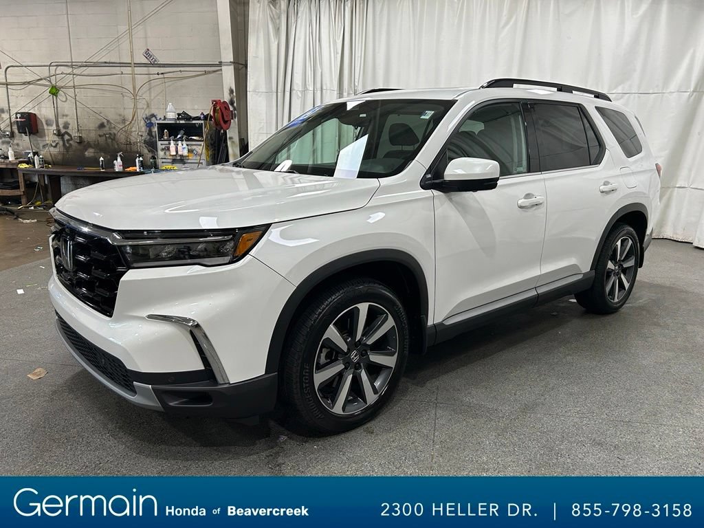 Used 2025 Honda Pilot Elite image 5