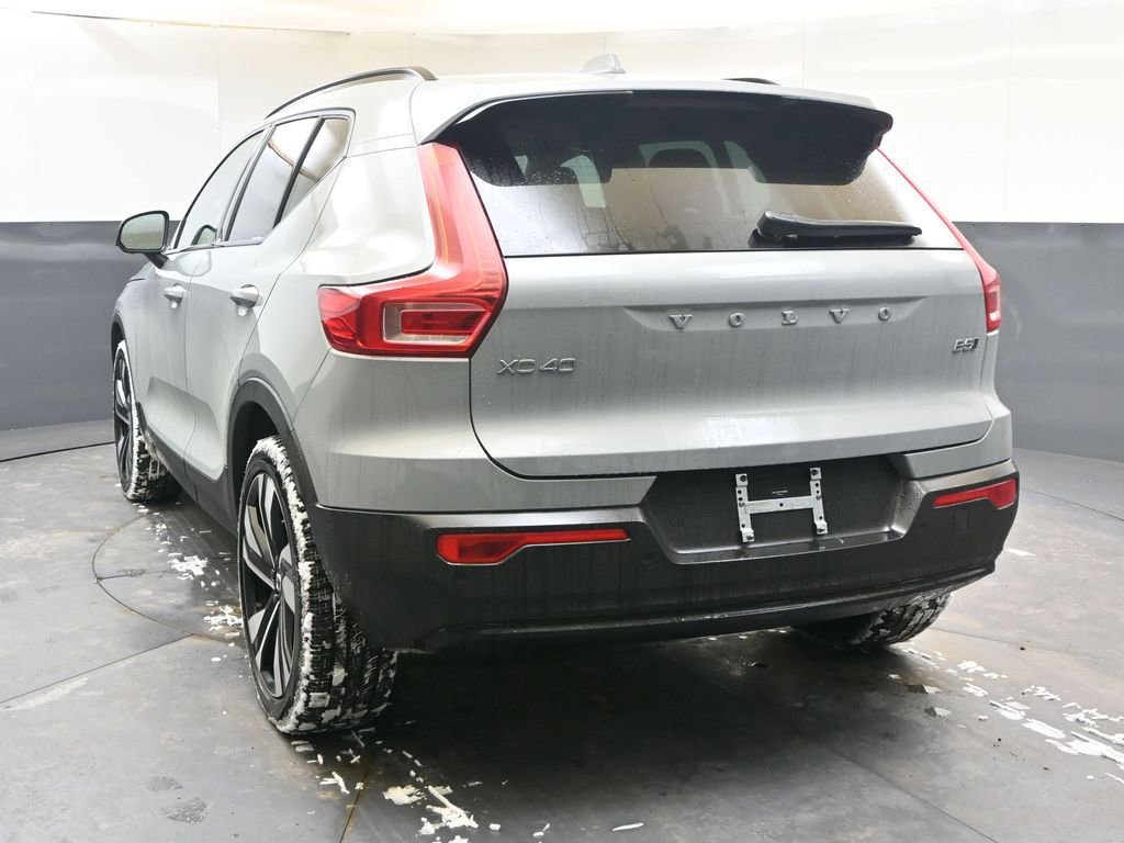 New 2026 Volvo XC40 B5 Ultra w/ Protection Package Premier image 4