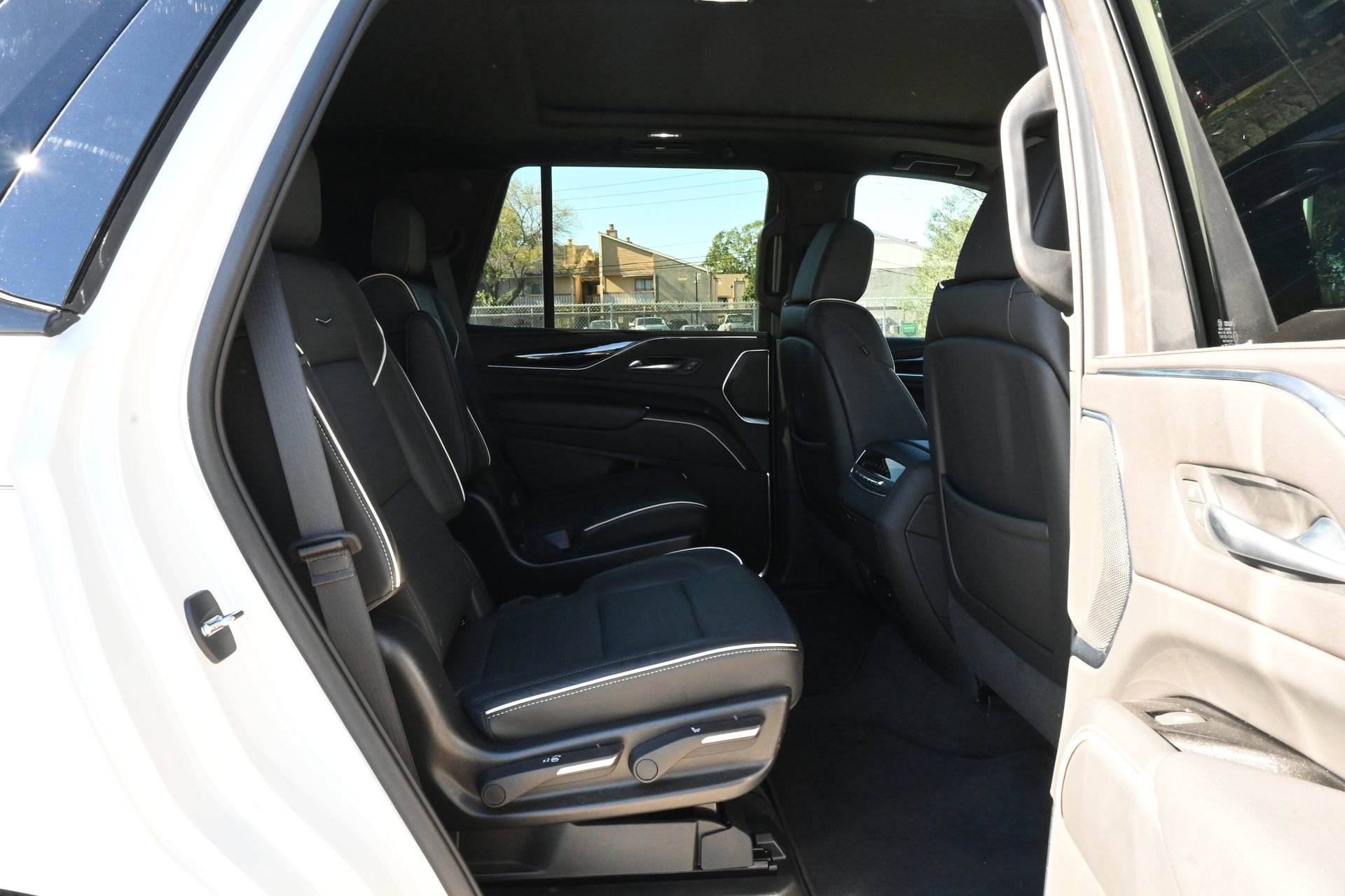 Used 2022 Cadillac Escalade Sport w/ Touring Package image 24