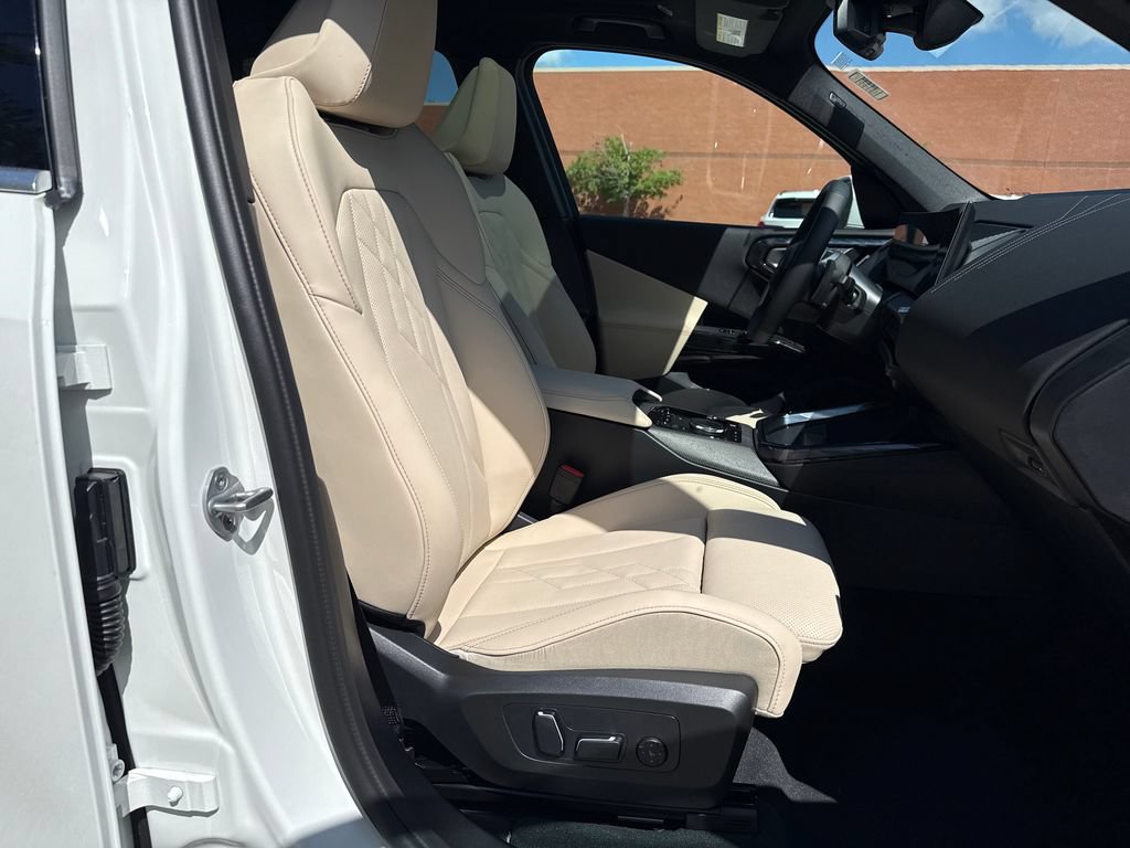 New 2026 BMW X3 xDrive30i w/ Convenience Package AWD/4WD image 26