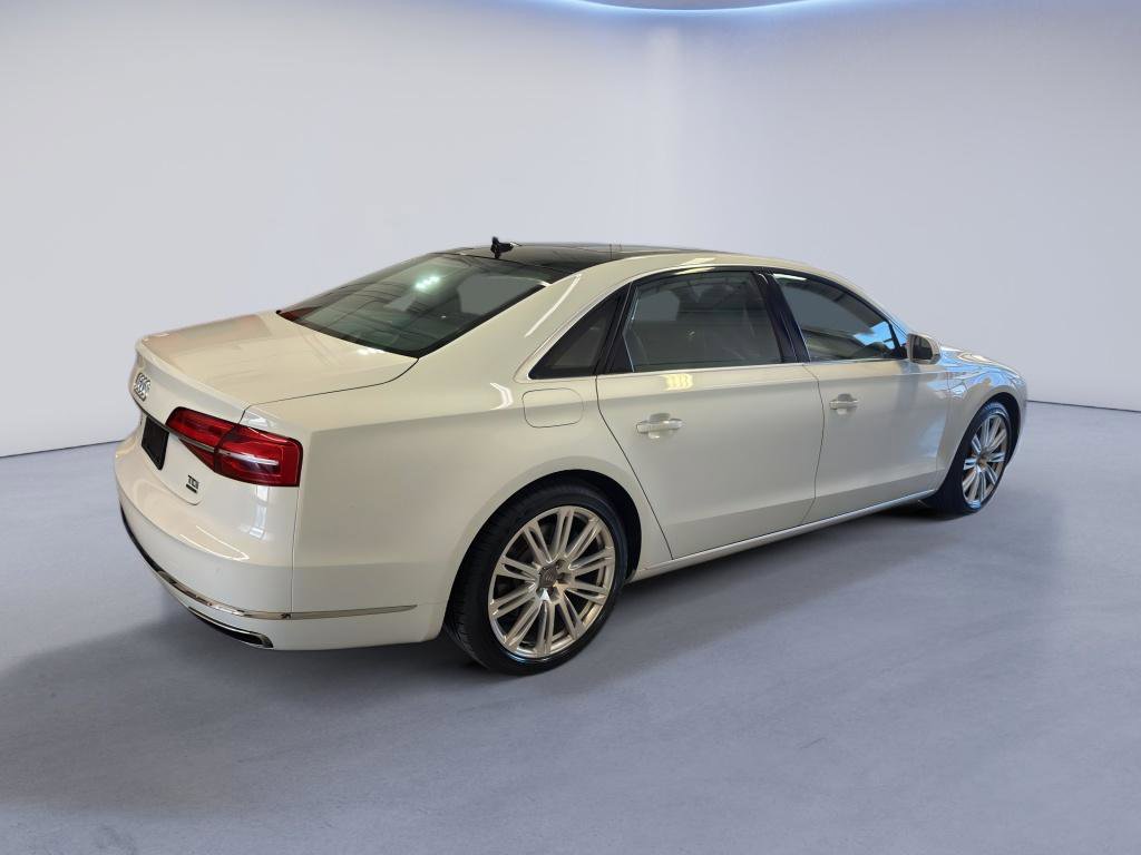 Used 2016 Audi A8 L TDI w/ Executive Package image 7