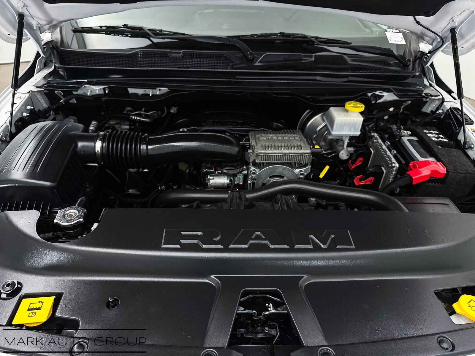 Used 2022 RAM 1500 Big Horn AWD/4WD image 9