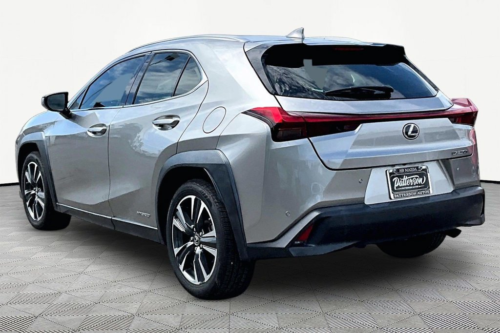 Used 2019 Lexus UX 250h AWD/4WD image 8