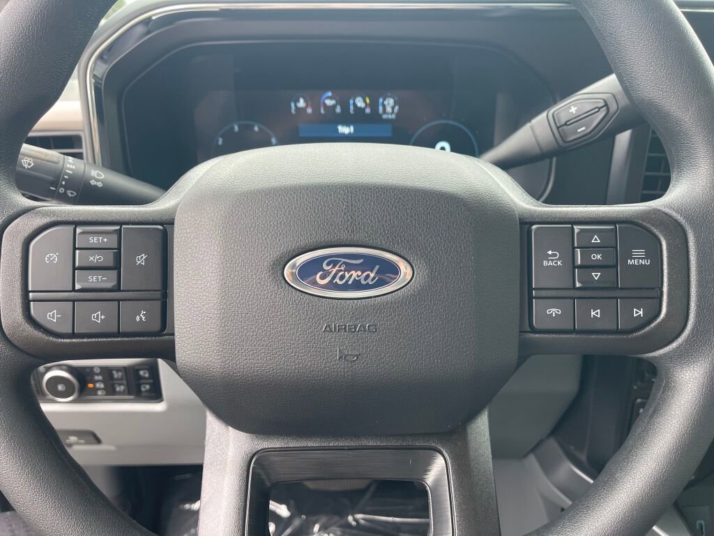 New 2026 Ford F250 XLT image 10