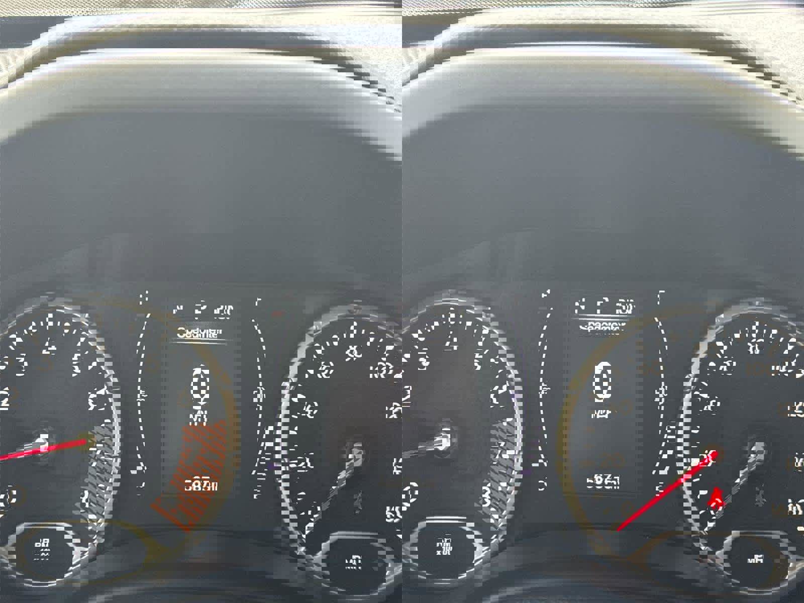 Used 2020 Jeep Renegade Latitude w/ Cold Weather Group image 30