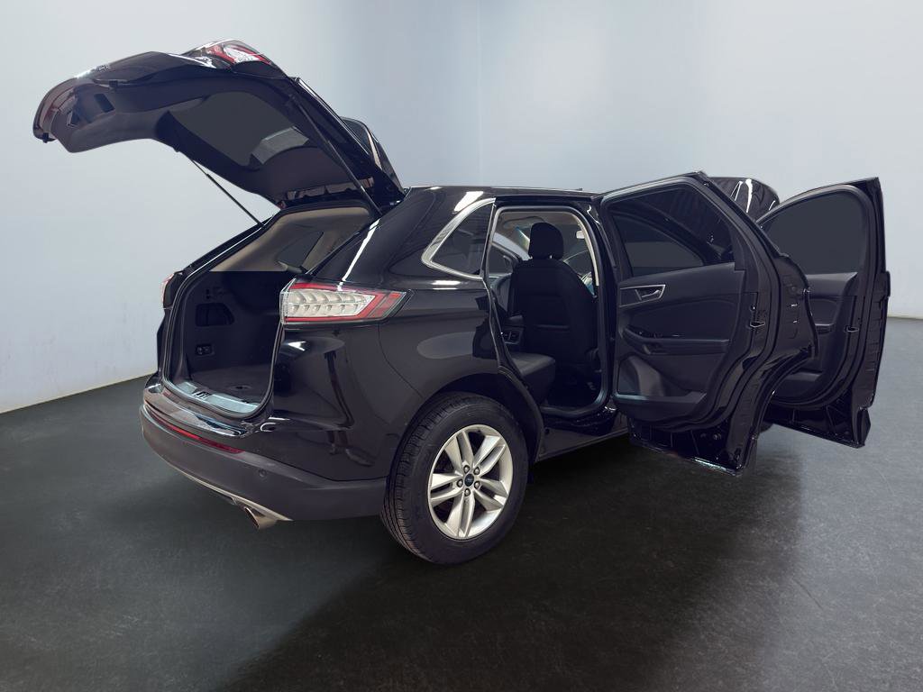 Used 2017 Ford Edge SEL AWD/4WD image 12