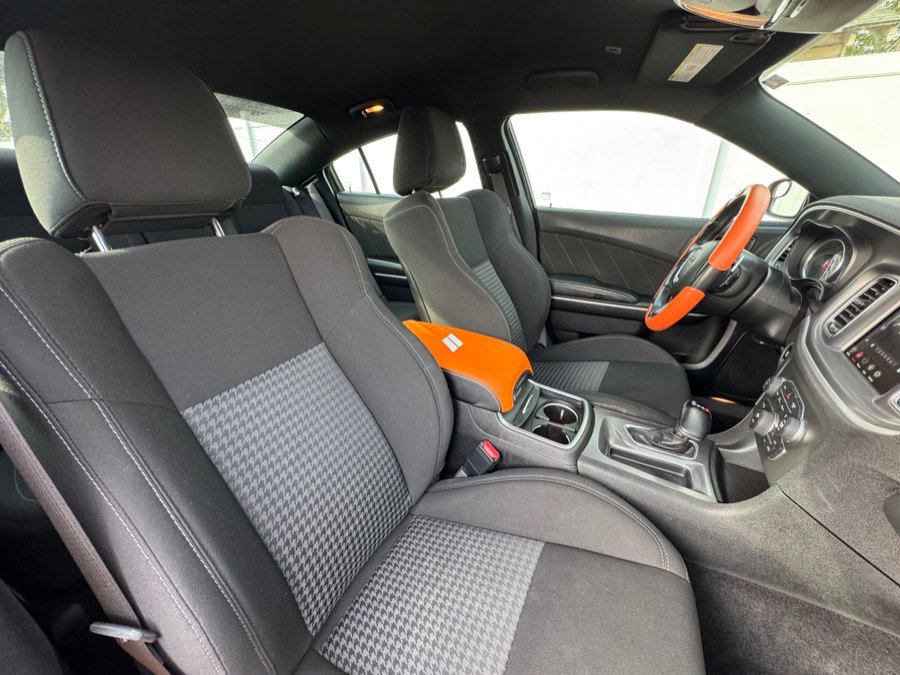 Used 2022 Dodge Charger GT image 39