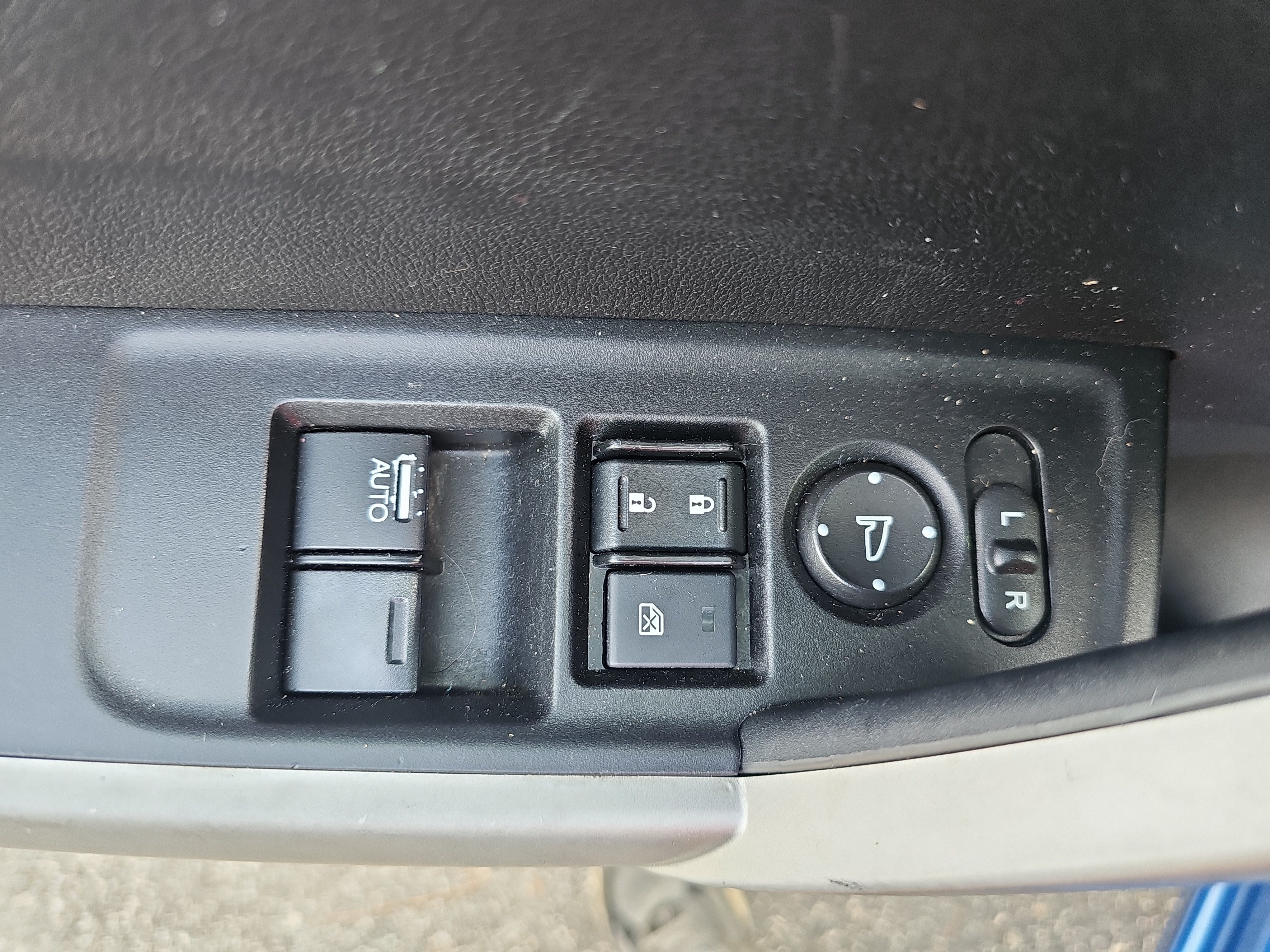 Used 2015 Honda Civic LX image 25