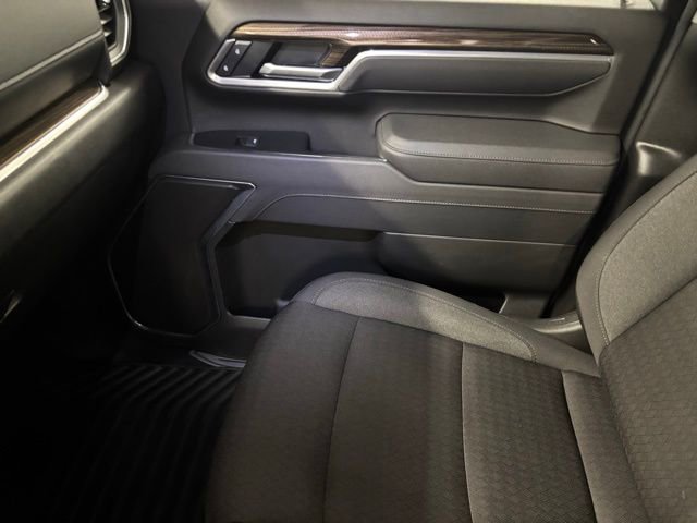 Used 2025 Chevrolet Silverado 2500 LT w/ Convenience Package image 15