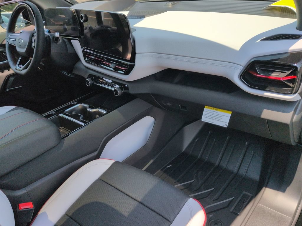New 2026 Chevrolet Silverado EV 4x4 Crew Cab image 22