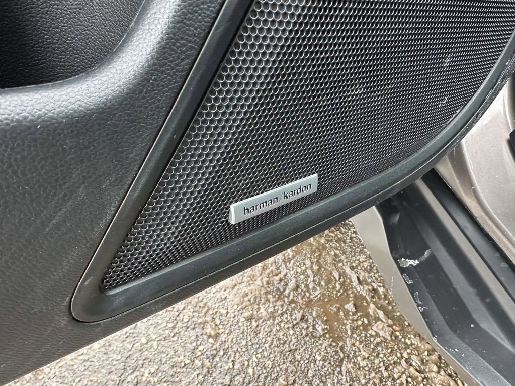 Used 2024 Subaru Outback Limited XT image 19