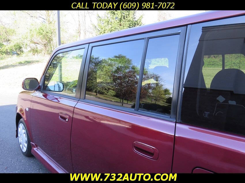 Used 2006 Scion xB FWD image 32