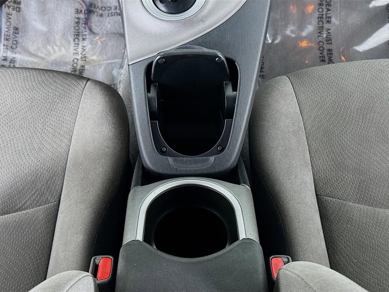 Used 2015 Toyota Prius Prime Plug-In Hybrid image 29