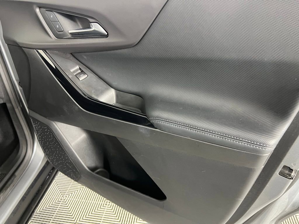 Used 2025 Chevrolet Equinox LT image 33