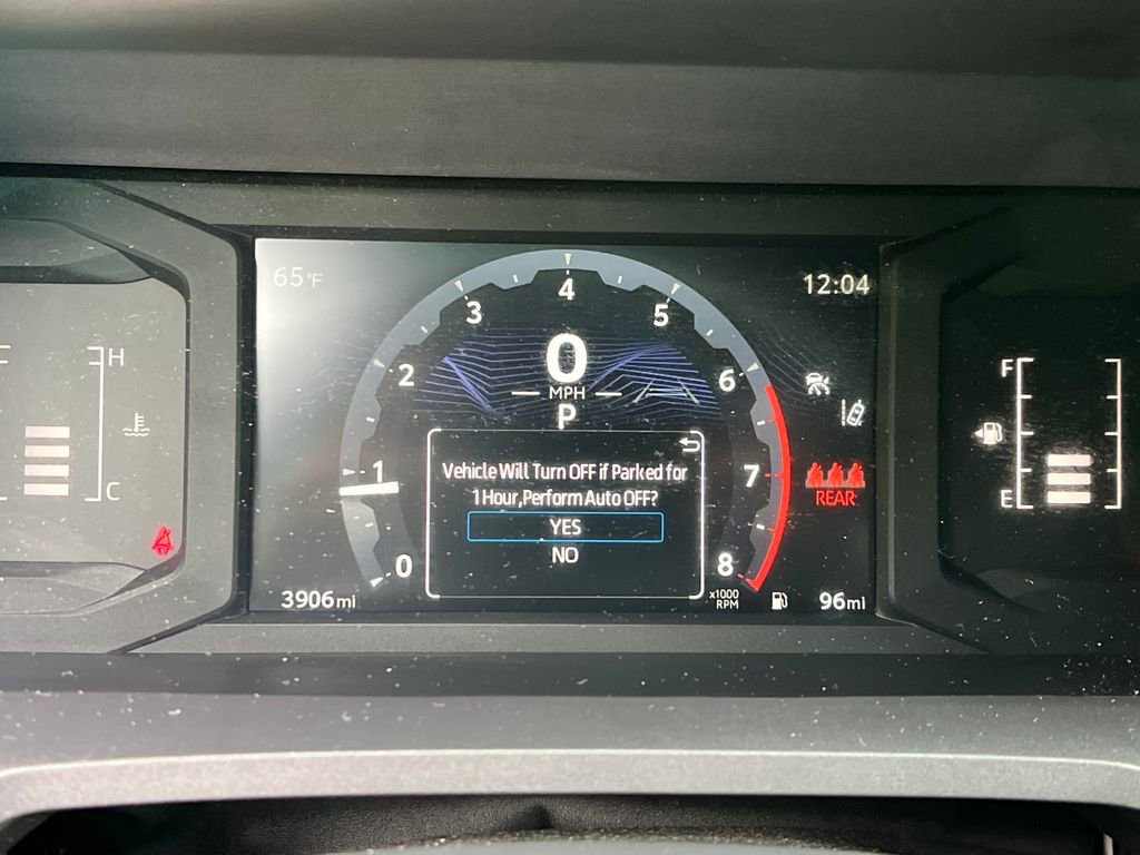 Used 2024 Toyota Tacoma SR5 AWD/4WD image 15