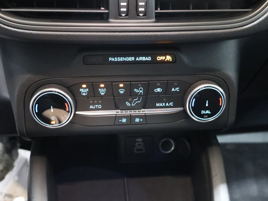 Used 2025 Ford Escape Active image 28