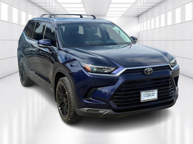 Used 2024 Toyota Grand Highlander AWD image 3