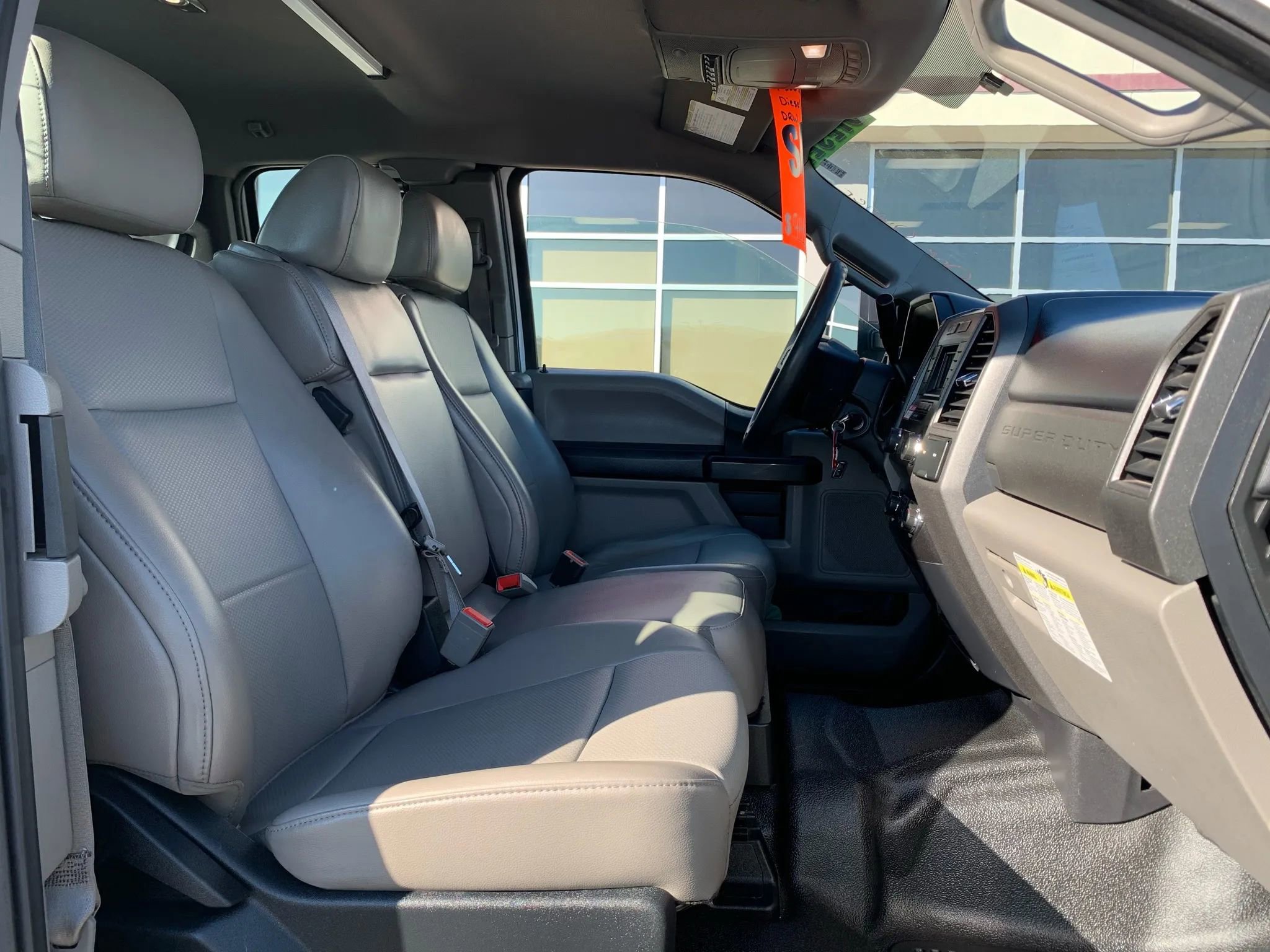 Used 2019 Ford F550 2WD SuperCab Super Duty image 26