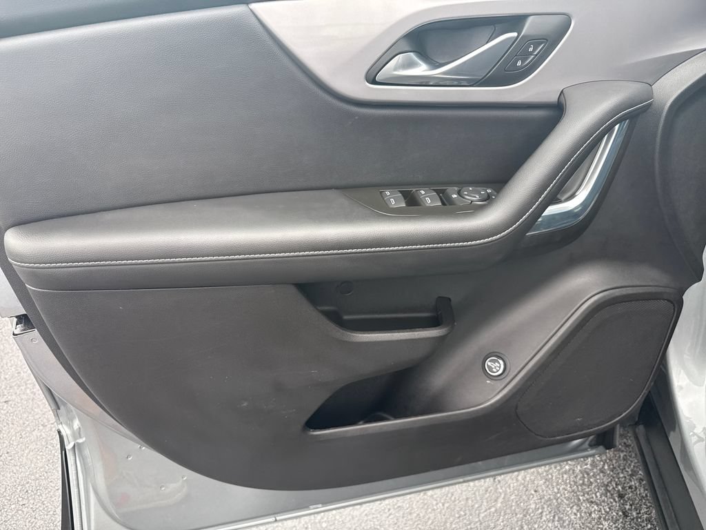 Used 2024 Chevrolet Blazer LT w/ LPO, Floor Liner Package FWD image 24
