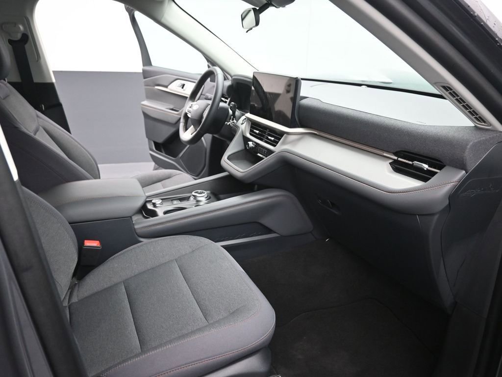 New 2026 Ford Explorer Active image 26