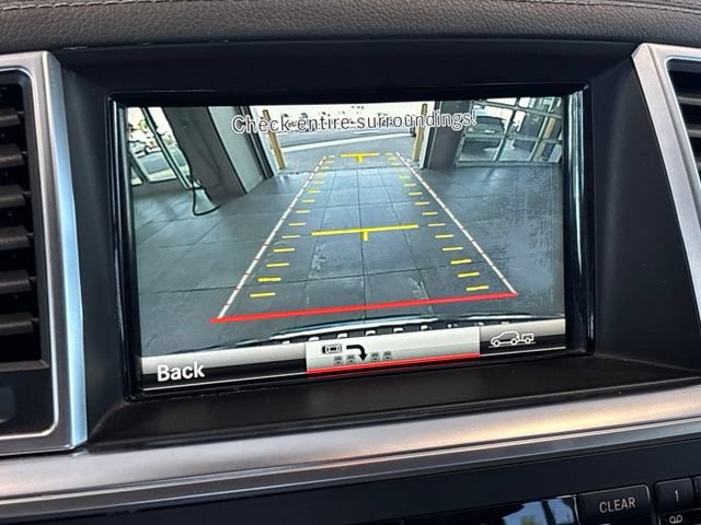 Used 2014 Mercedes-Benz ML 550 4MATIC image 27