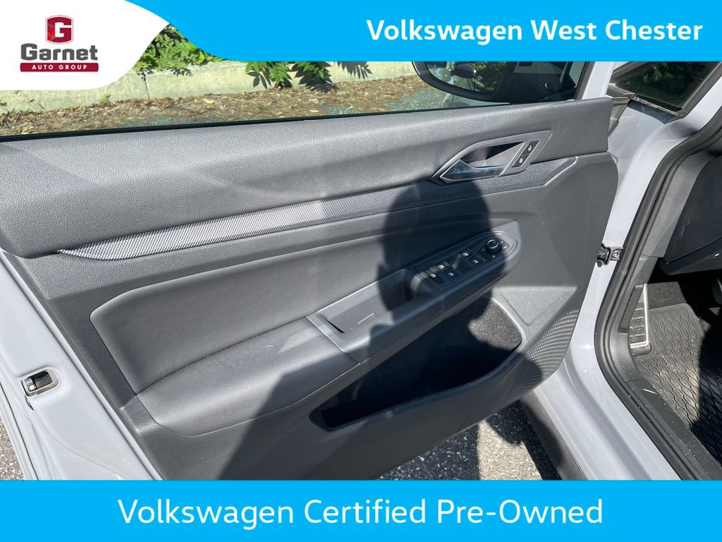 Certified 2025 Volkswagen GTI Autobahn FWD image 10
