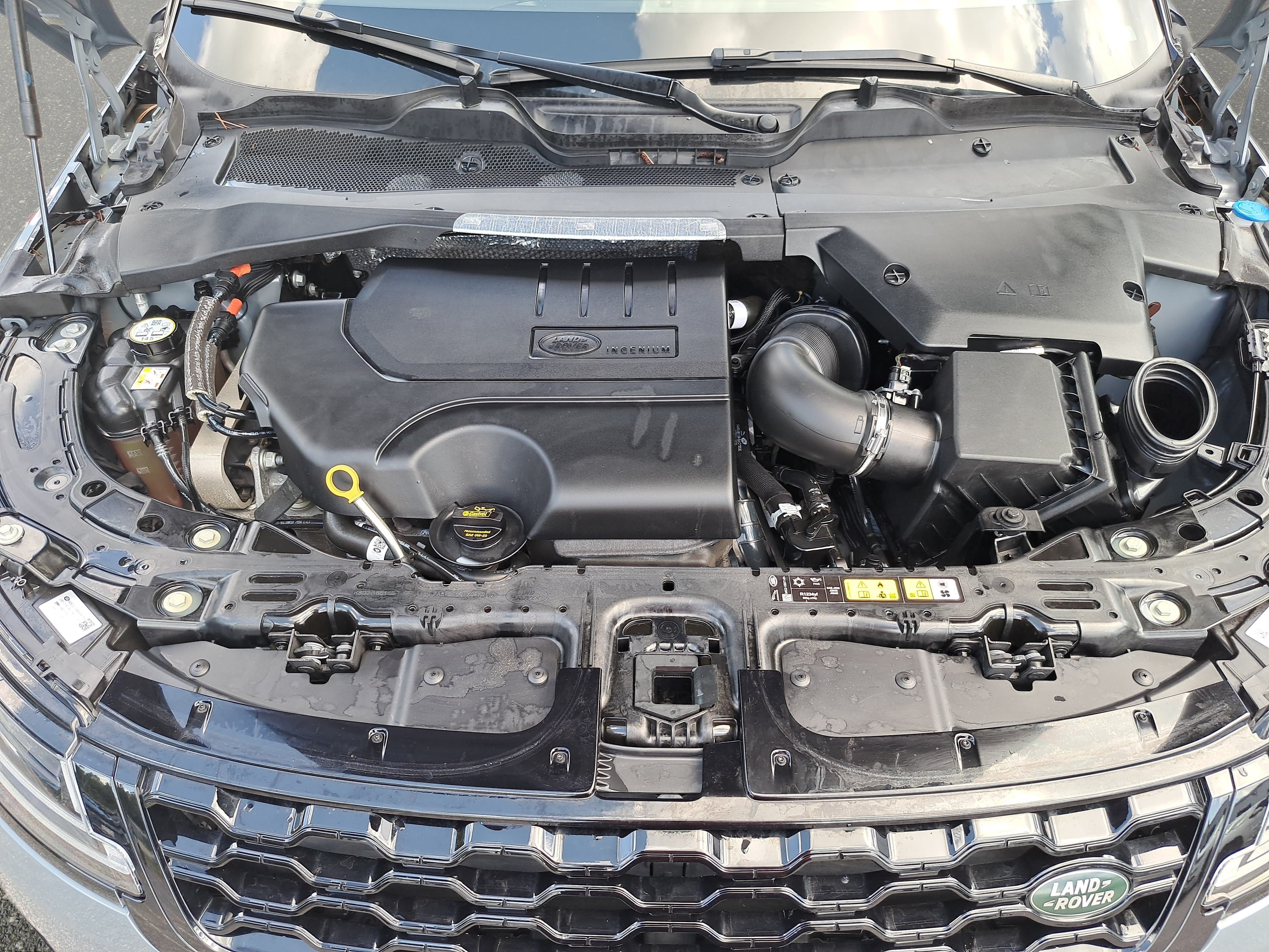 Used 2022 Land Rover Range Rover Evoque R-Dynamic SE AWD/4WD image 30