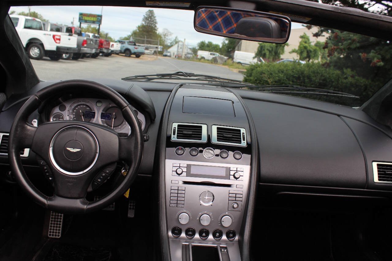 Used 2006 Aston Martin DB9 Volante RWD image 21