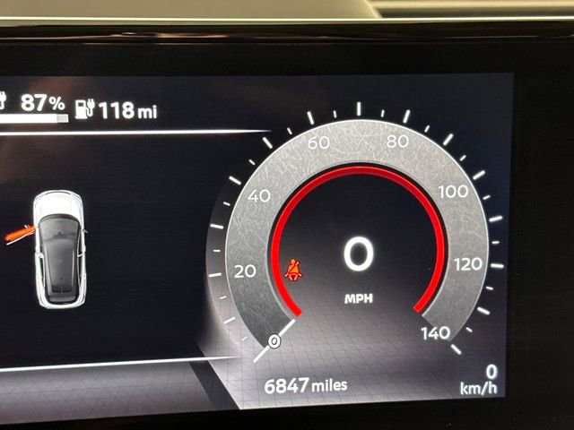 Used 2024 Nissan Ariya AWD image 18