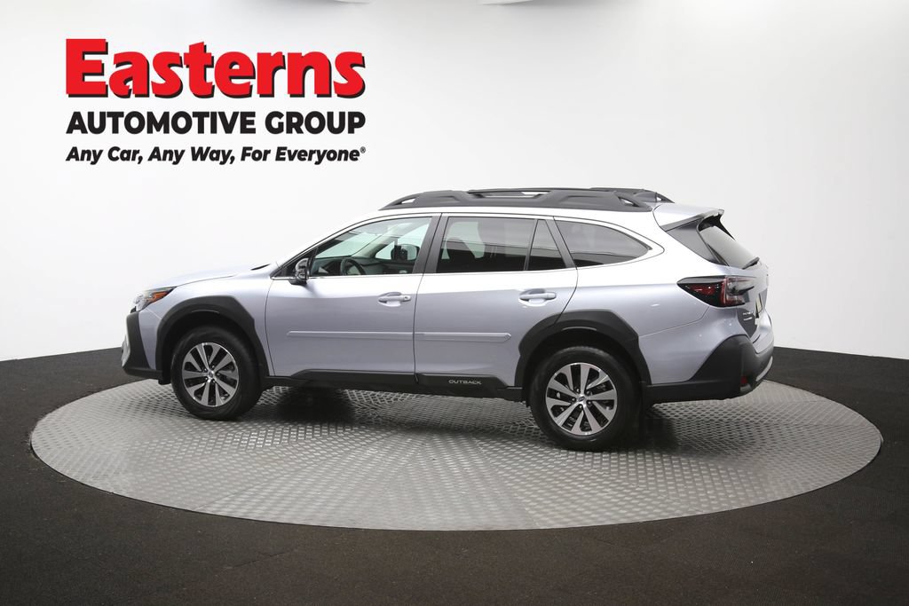 Used 2025 Subaru Outback Premium AWD/4WD image 55