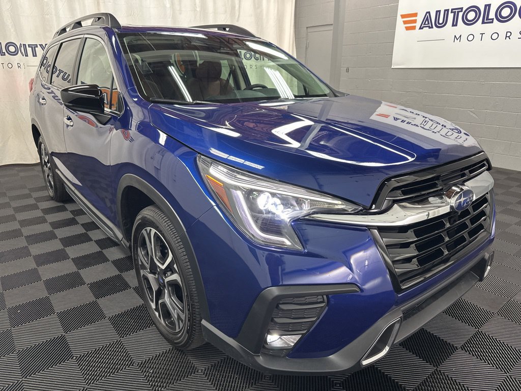 Used 2026 Subaru Ascent Touring w/ Popular Package #2 AWD/4WD image 3