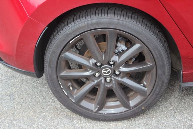 Used 2022 MAZDA MAZDA3 s image 34
