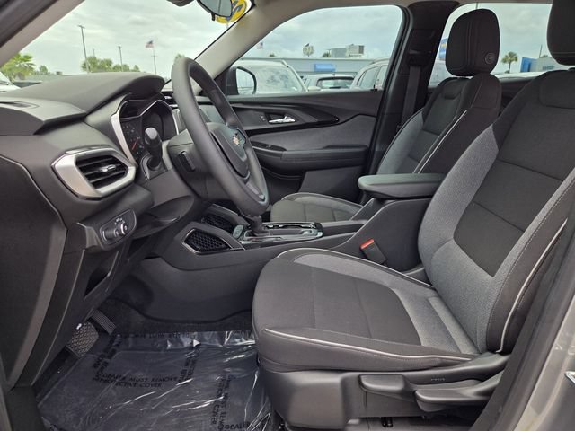 Used 2023 Chevrolet TrailBlazer LS AWD/4WD image 14