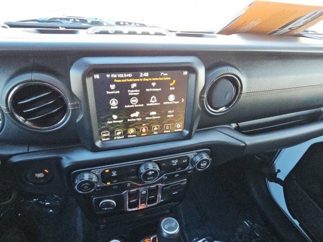 Used 2022 Jeep Wrangler Unlimited Sahara image 24