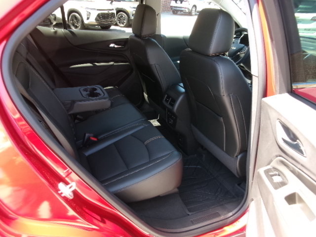 Used 2024 Chevrolet Equinox Premier FWD image 13